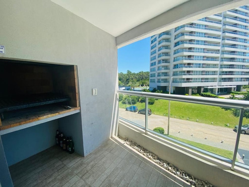 Apartamento En Venta De 1 Dormitorio En Playa Brava