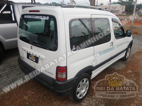 Peugeot Partner Escapade 1.6 Flex Passageiro Completa