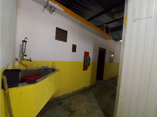 Vendo Galpon 420m2 En El Pueblo Del Hatillo 5715