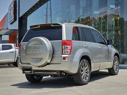 Suzuki Grand Vitara 2.4 Special L4 At