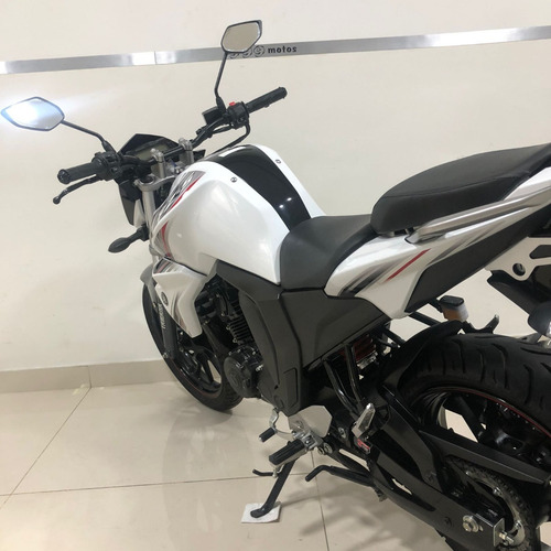 Imagen 2 de 16 de Yamaha Fz-s Usada 2021 Creditos Dni Cuotas 12 18 Permuta