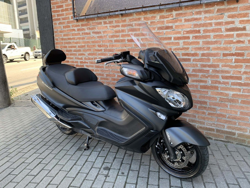 Imagem 2 de 9 de Suzuki Burgman 650i Executive 2019 Impecável