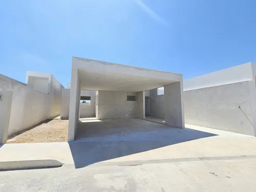 ¡una Planta! Casa En Venta En Dzitya Al Norte De Mérida