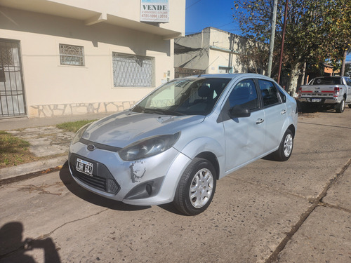 Ford Fiesta Max 1.6 Max Edg Plu