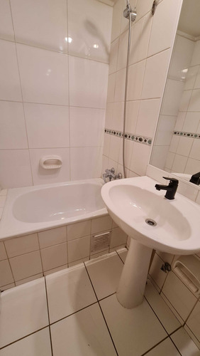 2dorm Amplios 2b + Est. - Barrio Residencial (100387)