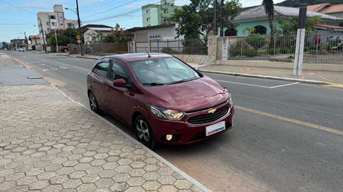 Chevrolet Onix 8V