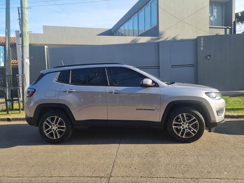 Jeep Compass 2.4 Sport