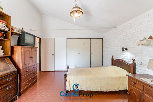 Imagen 14 de 23 de Apto Crédito Bancor * Impecable Casa 4 Dorm * Parque Vélez Sarsfield