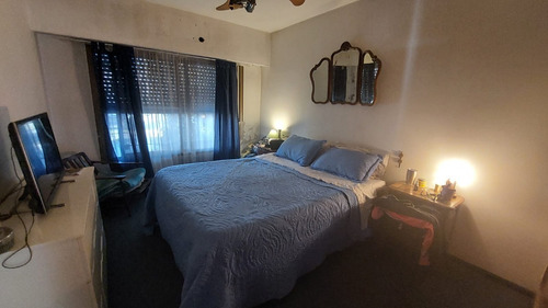 Chalet A La Venta En Castelar Norte