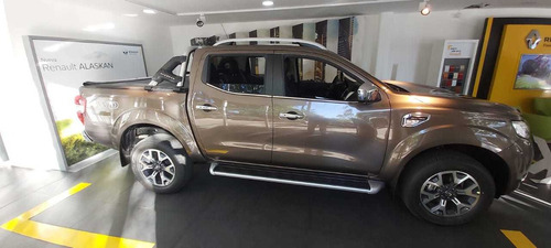 Auto Y Camionetas Renault Alaskan Toyota Hilux Amarok Jeep E