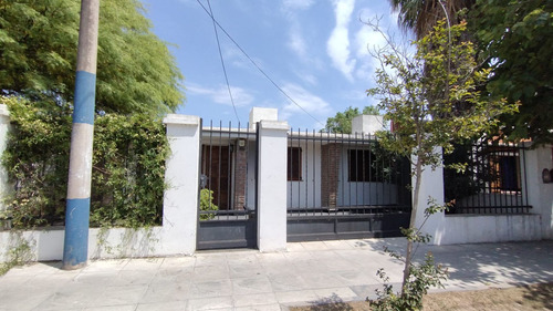 Se Vende Casa 3 Drios Parque Capital Sur 