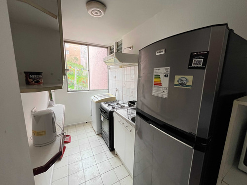 Arriendo Depto. Semiamoblado 3 Dorm (37114)