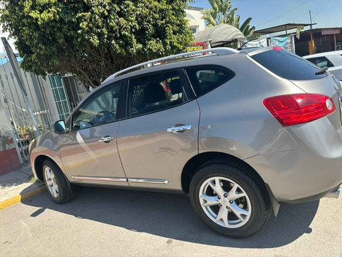 Toma Corriente Nissan Rogue 2.5 Mod 08-14 Original (Usado)