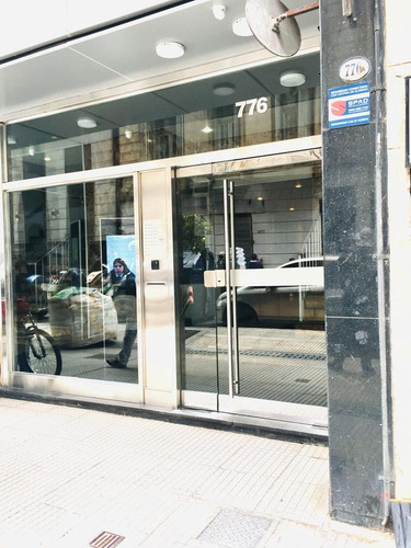 Imagen 13 de 14 de Oficina En Retiro De 30 M2 En Edificio De Categoria
