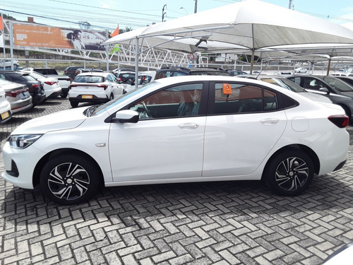Chevrolet Onix 1.0 TURBO FLEX PLUS LT AUTOMÁTICO