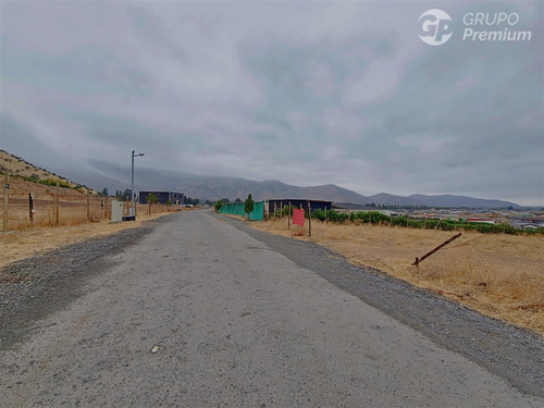 Terreno En Construccion - Condomineo Las Aguilas