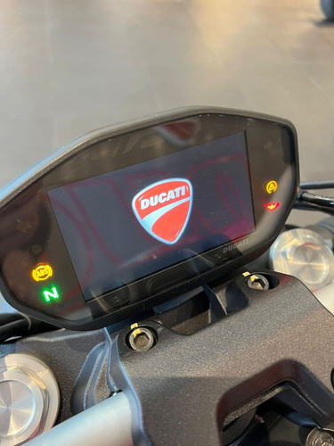 Imagen 8 de 10 de Ducati Monster 821