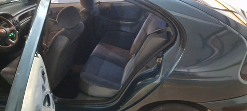 Renault Mégane hatch 1.6 Rn 5p