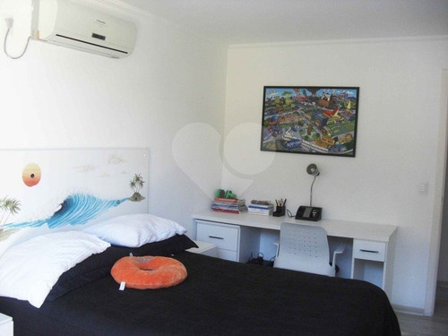 Belo Sobrado Em Rua Fechada E Com Guarita 24hs. - 375-im91379