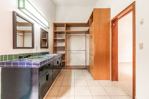 Casa En Venta En Paseo De Las Lomas