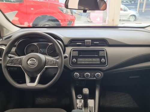 Imagen 15 de 25 de Nissan Versa 1.6 Sense Cvt
