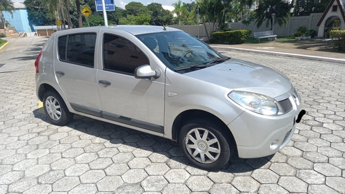 Renault Sandero 2011 1.0 16v Expression Hi-flex 5p
