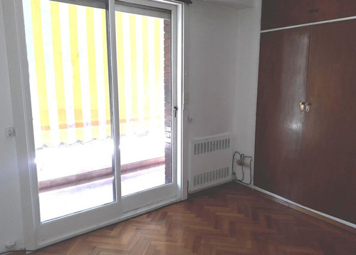 Imagen 8 de 10 de Venta Dpto. 3 Ambientes Con Balcón Al Frente En Constitución