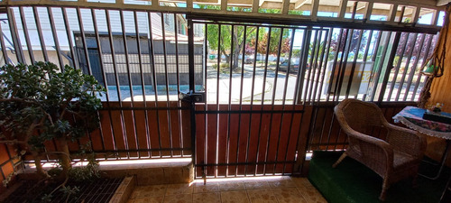 Casa En Arriendo Gómez Carreño A Pasos De Paradero De Micros