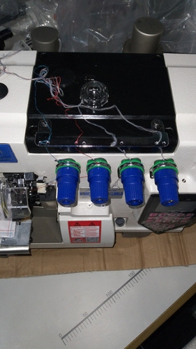 Imagen 5 de 7 de Máquina Overlock Industrial Automática 5 Hilos