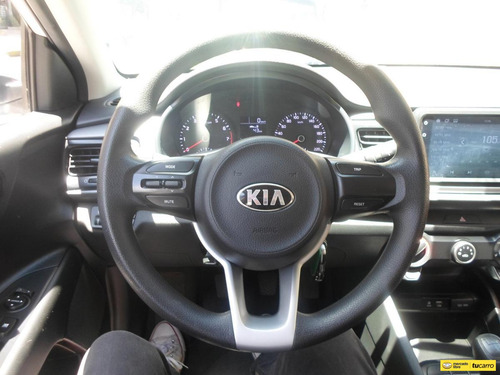 Kia Rio 1.4 Vibrant Mt Full Equipo