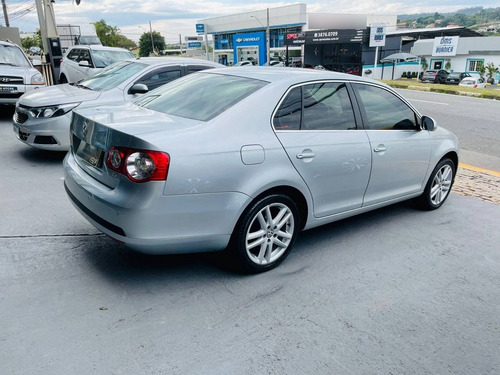 Imagem 4 de 15 de Volkswagen Jetta 2.5 I 20v 170cv Gasolina 4p Tiptronic