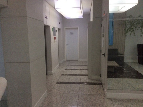 Ref.: 9547- Studio No Centro De Curitiba!!