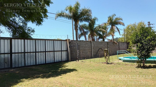 Imagen 24 de 28 de Casa De Campo De 3 Dormitorios Con Pileta En Venta En Alvarez