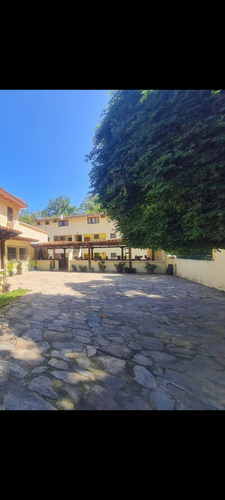 Choroni Venta De Una Posada En El Corazón Del Pueblo Y Con El Rio A Sus Pies, Hermoso Lugar Para Descansar En Tu Propio Negocio.