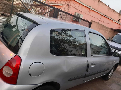 Imagen 3 de 6 de Renault Clio 2006 1.2 Athentique Aa