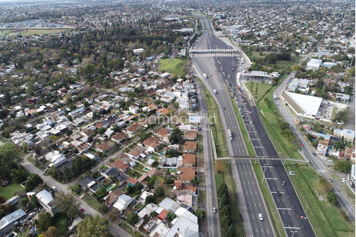 Imagen 6 de 7 de Terreno Fracción En Venta O Permuta - Colectora Acceso Oeste - Parque Leloir - Ituzaingó