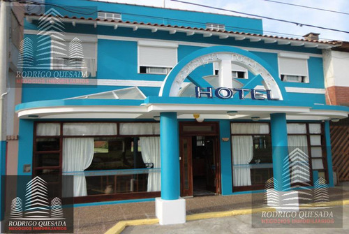 Hermoso Hotel En Costa Azul. Oportunidad!