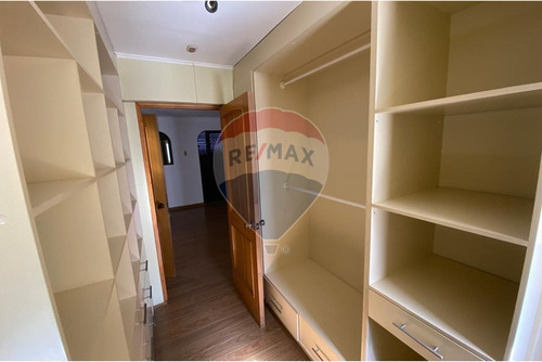 Casa En Jardines Del Sur Con Local Comercial