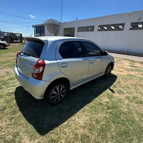Toyota Etios 1.5 Xls