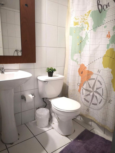 Vende Lindo Depto En Stgo A Pasos De Locomoción 2d2b 57mt2