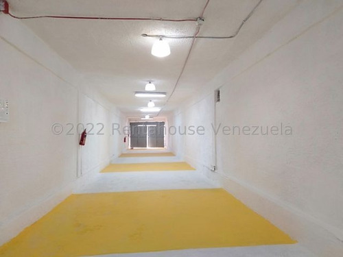 Imagen 6 de 18 de Local Comercial En Alquiler 22-9783 Yubelys Martínez Rent-a-house