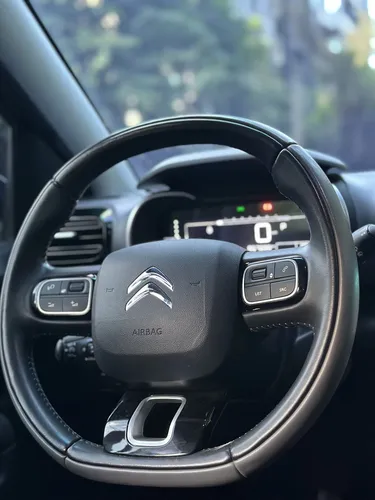 Citroën C4 Cactus 1.6 Shine Turbo Aut