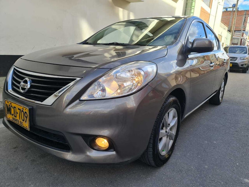 Nissan Versa Advance 1.6 At Fe