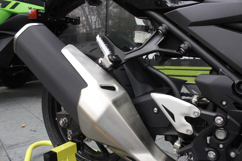 Imagen 13 de 21 de Kawasaki Z400 - 2023 - Entrega Inmediata- Págala En 12 Meses