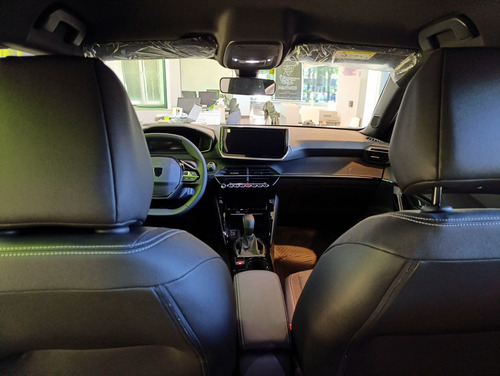 Peugeot 2008 1.0T Allure