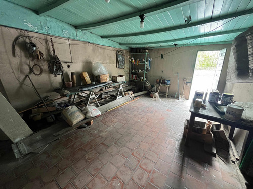 Hermosa Casa 5 Ambientes En Venta *mataderos*