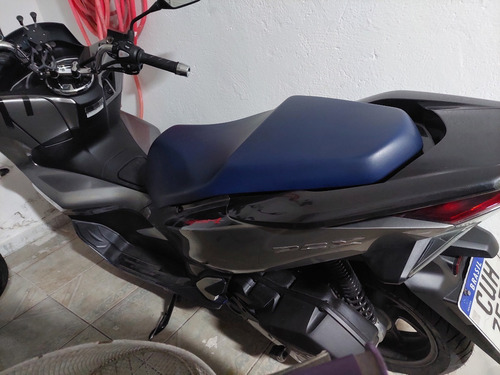 Imagem 1 de 4 de Honda Pcx