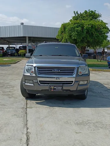 Ford Explorer Xlt 2010