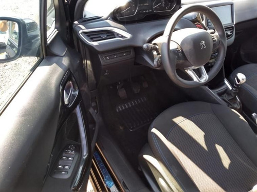 Peugeot 208 Signature Bluehdi 100 Mt5 2019