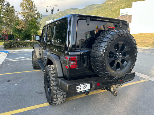 Jeep Wrangler 3.6 Unlimited Sahara 4x4 At